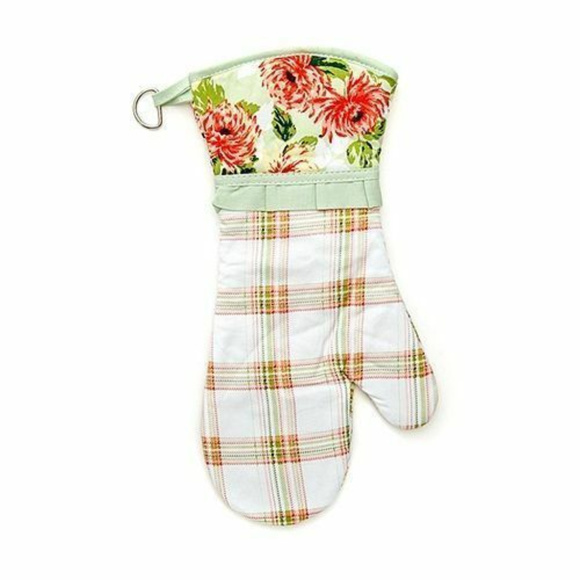 Laura Ashley Accents Laura Ashley Kitchen Set Floral Towel Oven